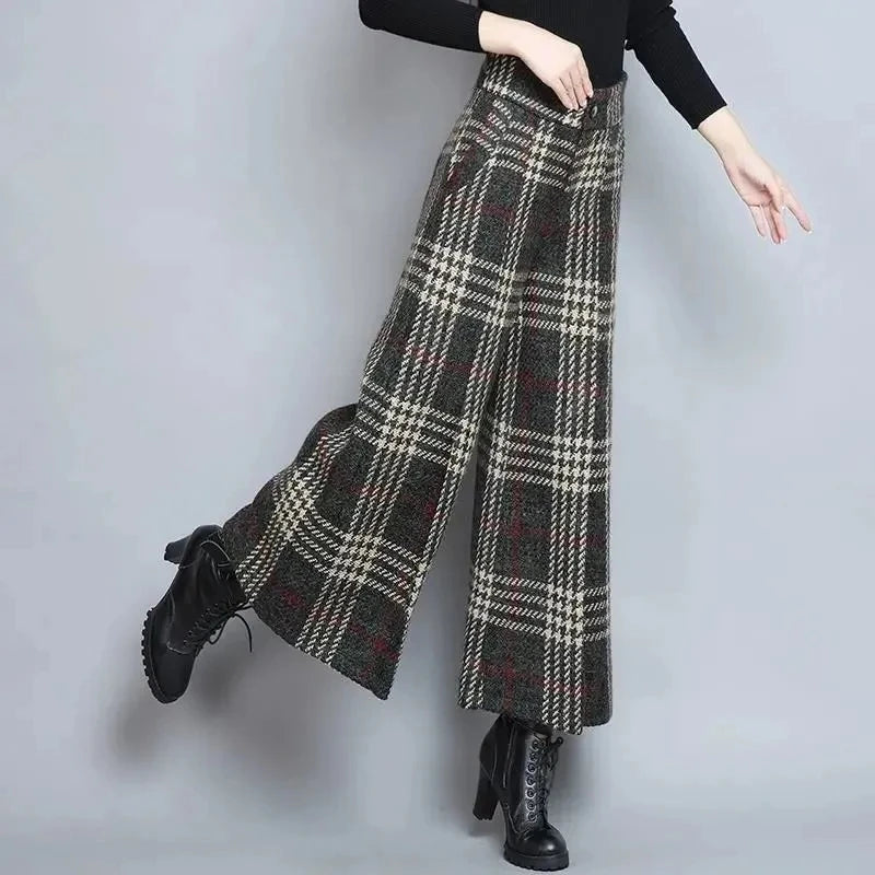 2021Women Autumn Fashion Plaid Woolen Wide-leg Pants Ankle-length Trousers Winter New Thick Skirt Trousers High waist pants A713